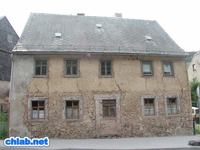 Naturbelassenes Haus in der Waldheimer Strae
