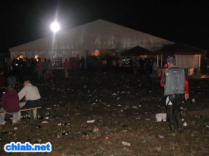 Nachts auf dem Campingplatz Ankerberg