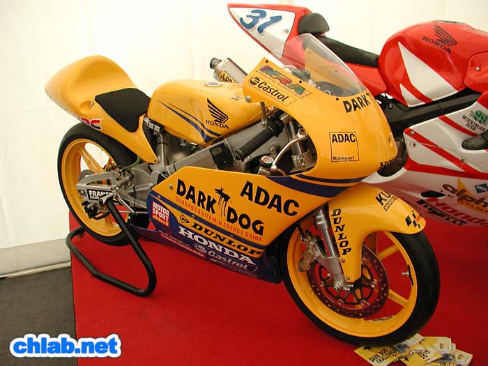 Dark Dog Honda zum Mitnehmen
